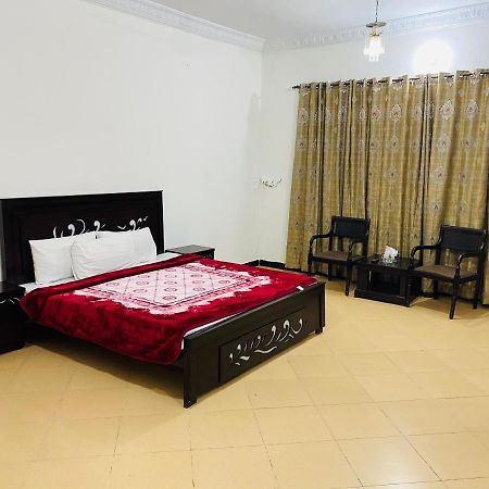 Lux Lounge Guest House Islamabad Exterior photo